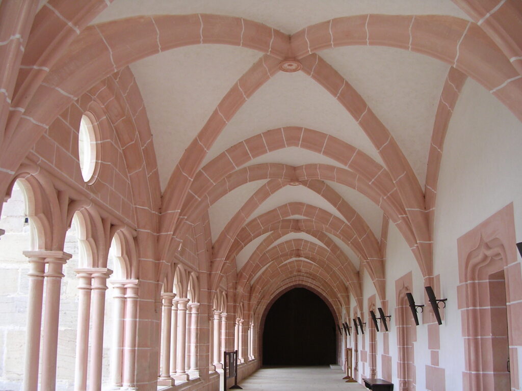 Abbaye De Cîteaux Galerie Du Cloître